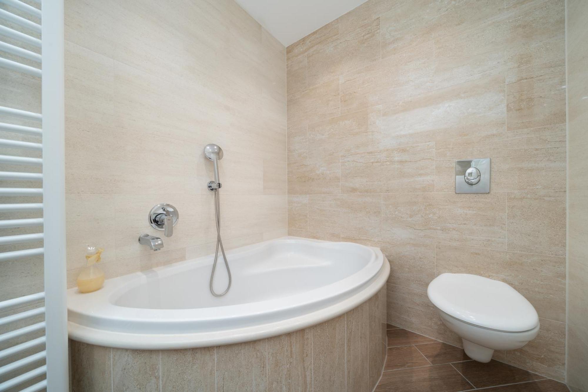 Apartment Ana Makarska Eksteriør bilde